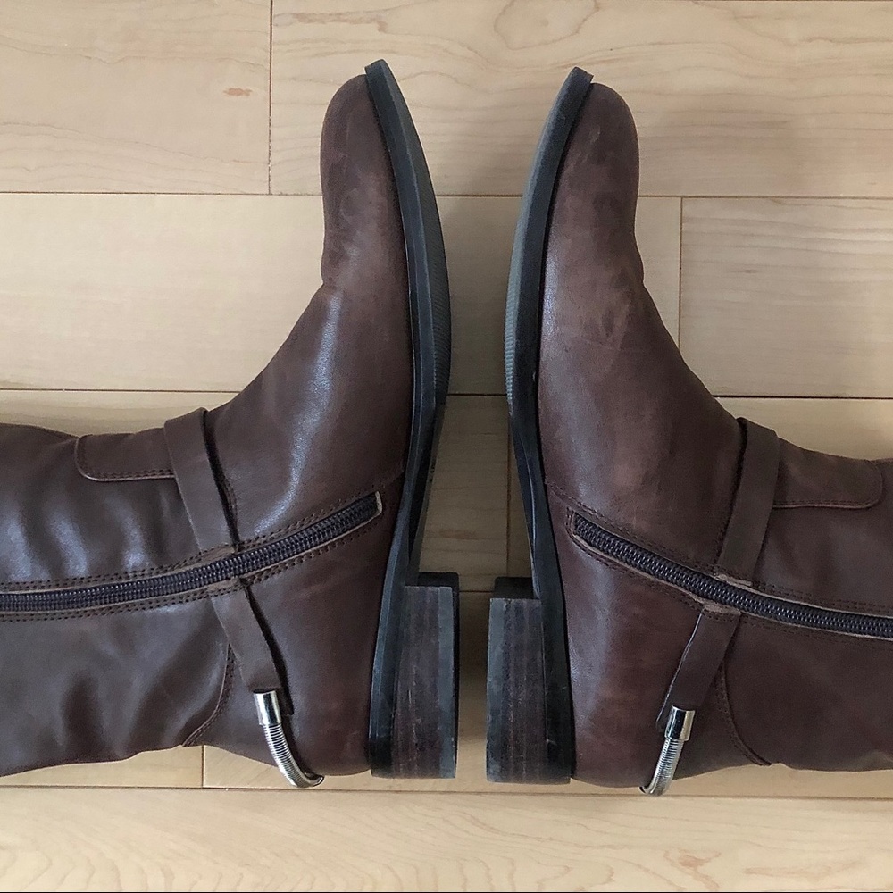 Brown Leather Riding Boots - Picture 12 of 16